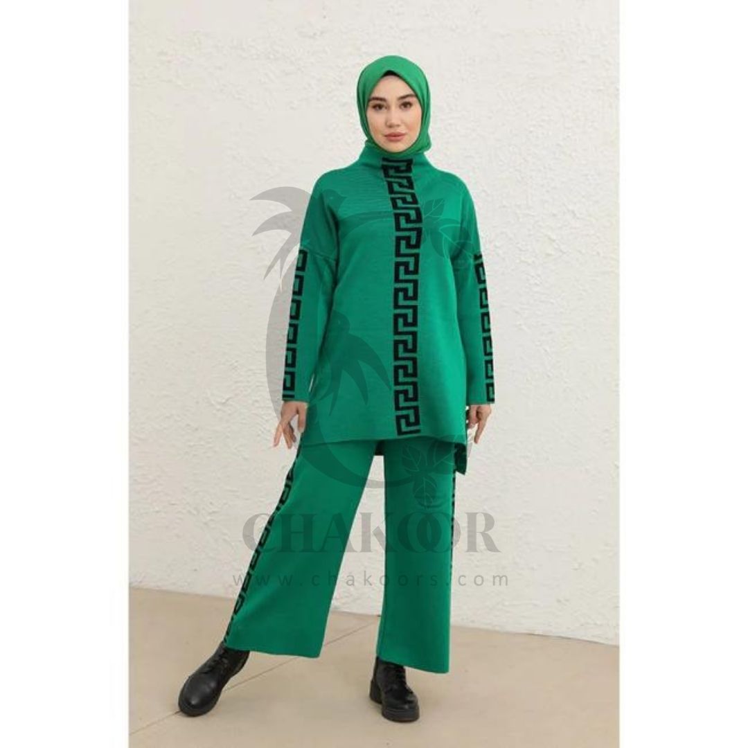 chakoor fleece 2 pieces Vertical printed outfit CH # 324