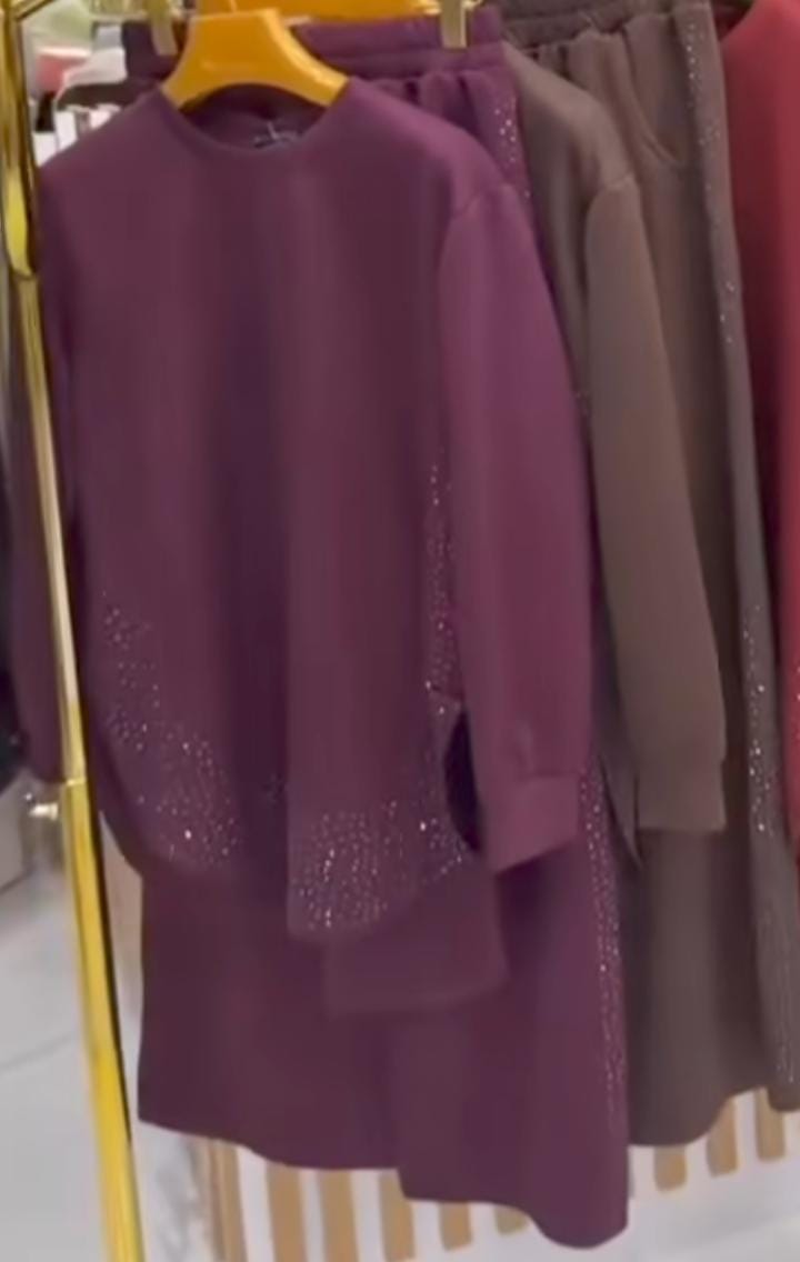 CH # 605 Winter Fleece Crystal Stone Sparkle Outfit - Chakoor