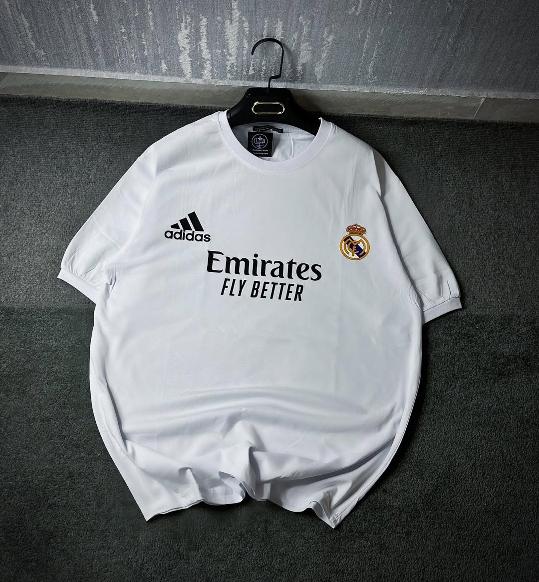 Real Madrid Fan T-Shirt – Football Tee in Pakistan