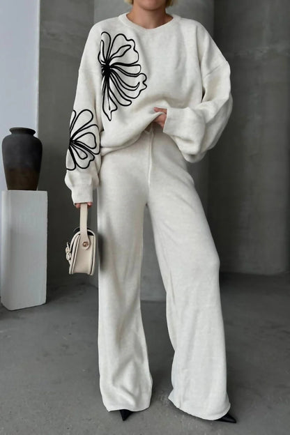 CH # 494 Chakoor Drop Shoulder Petal Printed Fleece Co ord Set For Winters