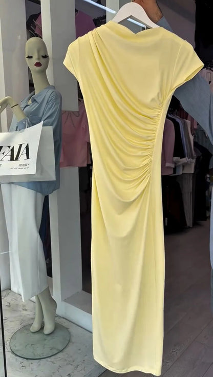 Short-sleeve bodycon maxi dress with a square neckline. 15