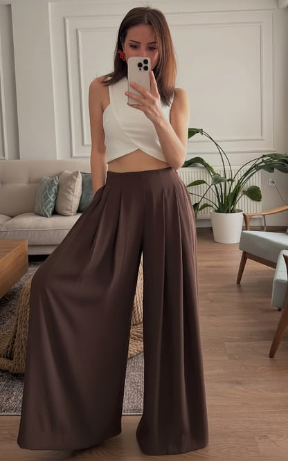CH - 6065 CHAKOORS Chic Aura Pleated Trouser