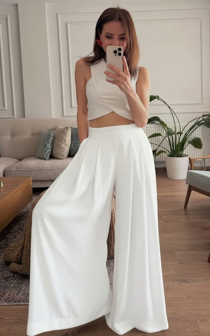 CH - 6065 CHAKOORS Chic Aura Pleated Trouser