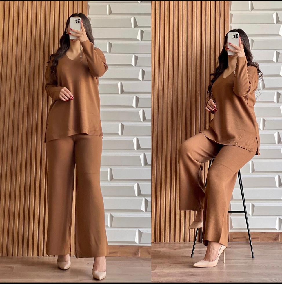 Chakoors 2 Pcs V Neck Winter Outfit LY-0017